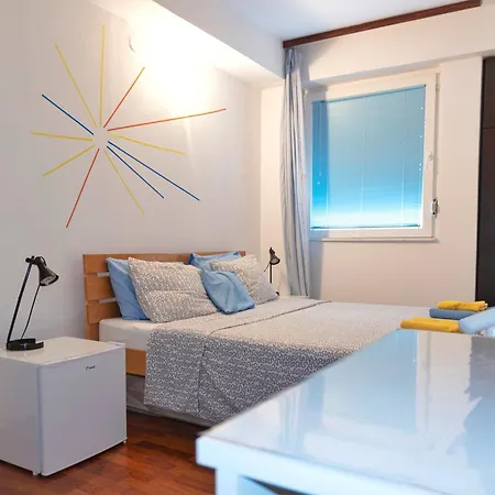 Apartment Two Bedroom Near Centre *