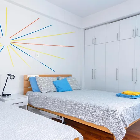 Two Bedroom Near Centre Apartment